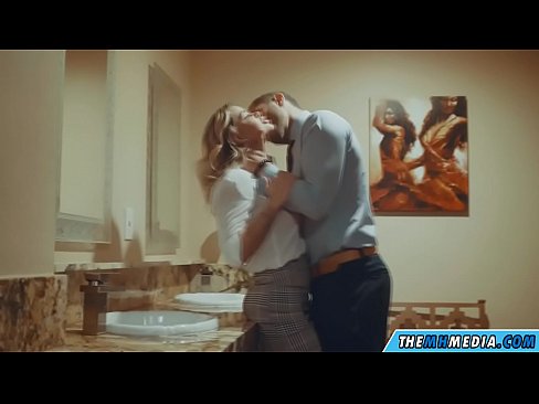 ❤️ Když vás na veřejných záchodcích svádí prsatá blondýna. ❤❌ Anal porno u cs.full-porner.ru